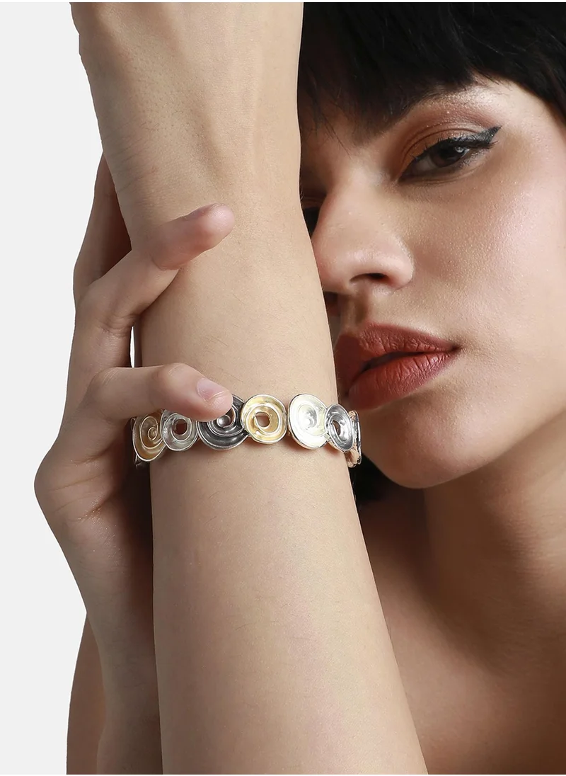 SOHI Gold-Coloured & Silver-Coloured Textured Rose Bracelet