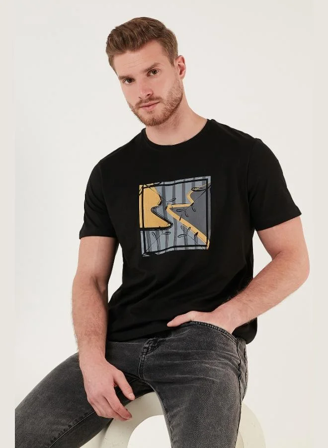 بوراتي تيشيرت رجالي قطن % بقصة ضيقة وطبعة بوراتي