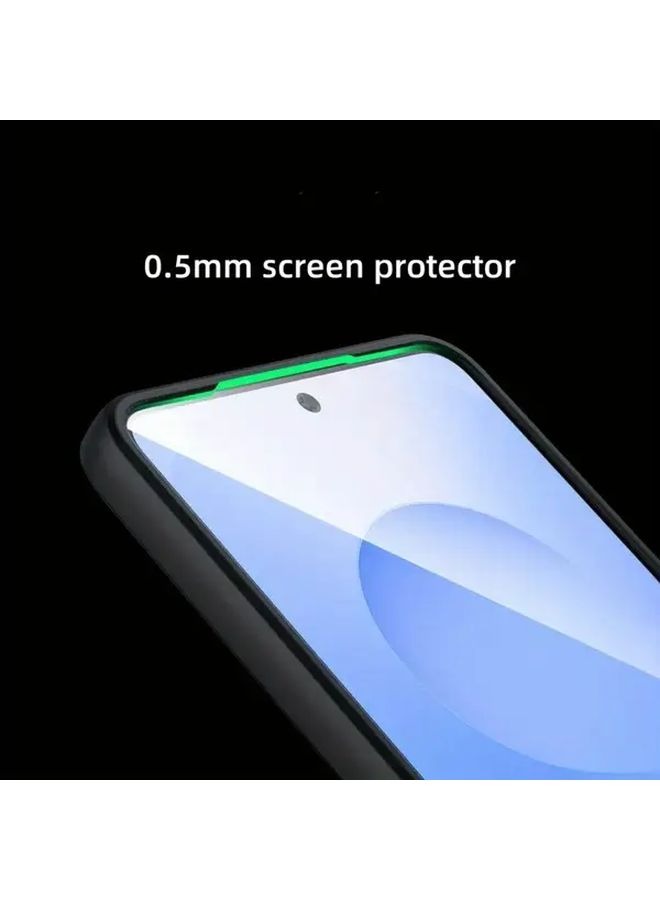 غلاف هاتف شفاف بلوري أسود اللون بتصميم مطفي غير لامع لـ Redmi A3x، مع حواف ناعمة وملمس حريري. - Image 3