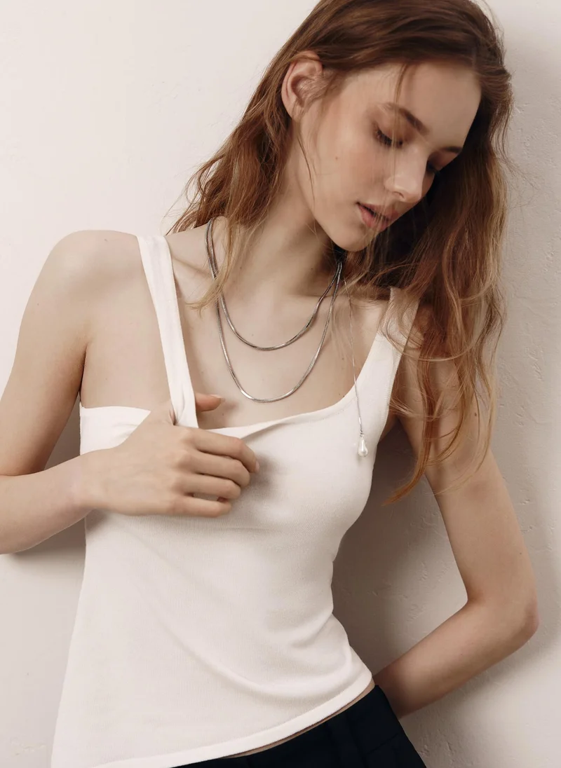 Lichi  Smooth chain with a pearl pendant for Women | Best Price UAE