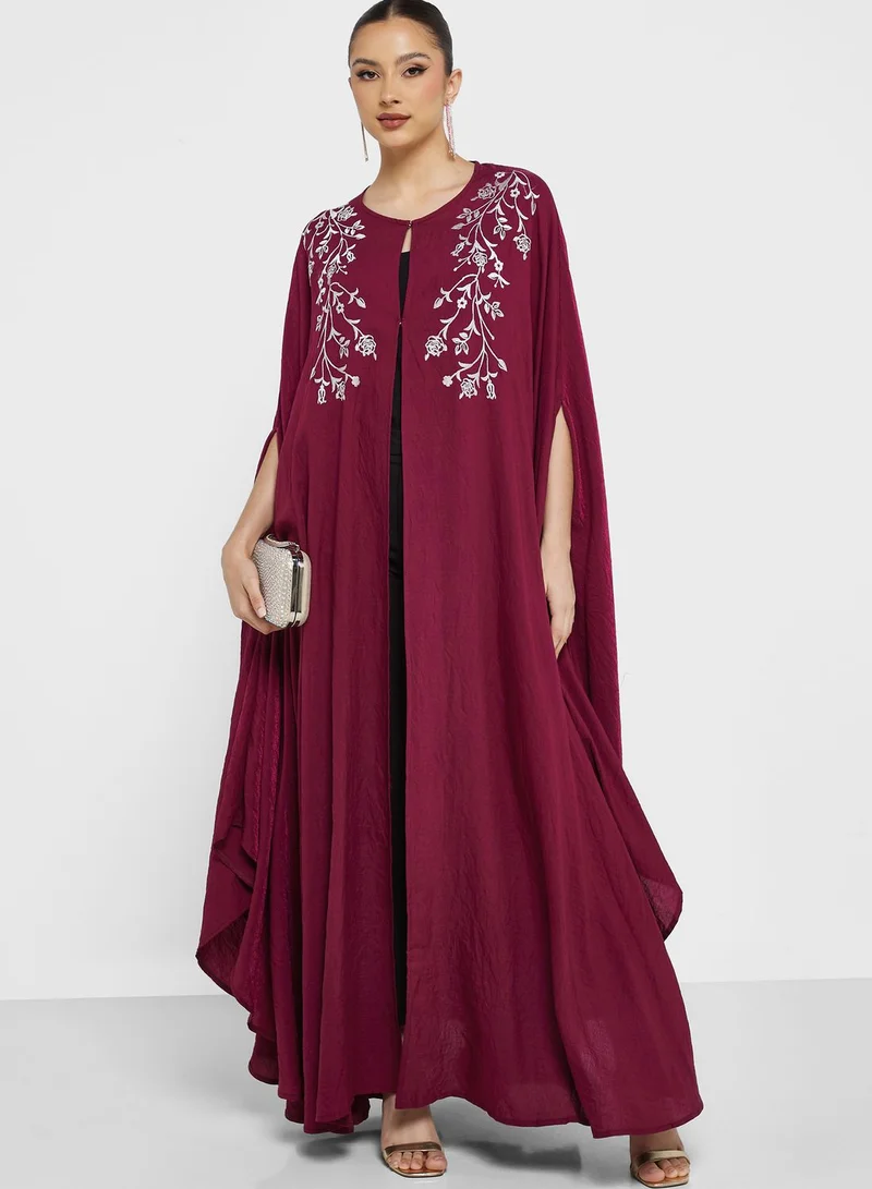 hayas closet Embroidered Cape Sleeve Abaya