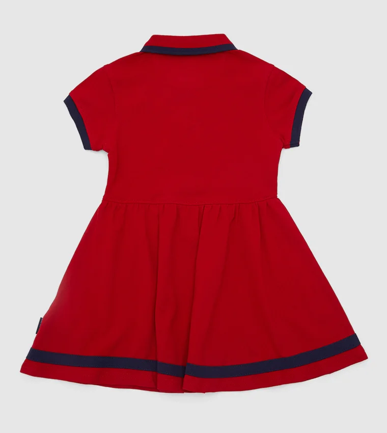 بيفرلي هيلز بولو كلوب فستان بولو بتفاصيل شعار الرحلات