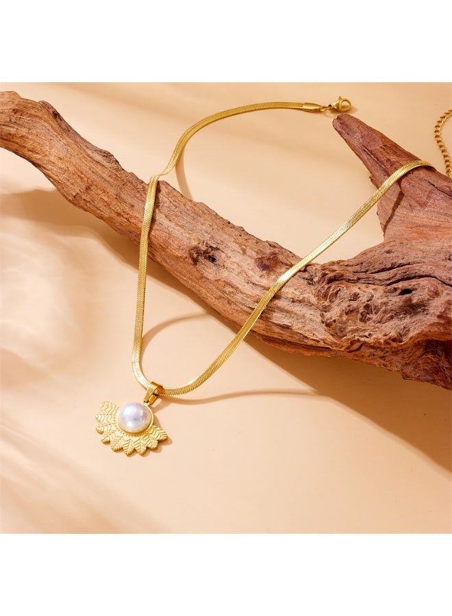 آنا قلادة سلسلة من الفولاذ المقاوم للصدأ مطلية بالذهب مع قلادة ريش على شكل مروحة مرصعة باللؤلؤ - Image 4