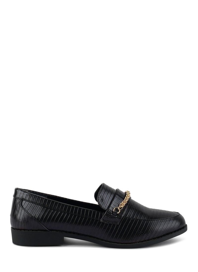 Black Low Block Loafers Adorned with Golden Chain - pzsku/Z5F0ABF732794B305F462Z/45/_/1719648593/8d88045f-80fd-40b4-bd6e-8d36cbd9f08c