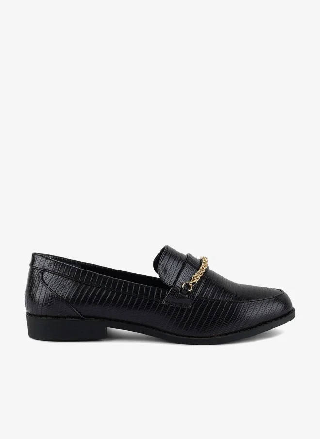 Black Low Block Loafers Adorned with Golden Chain
