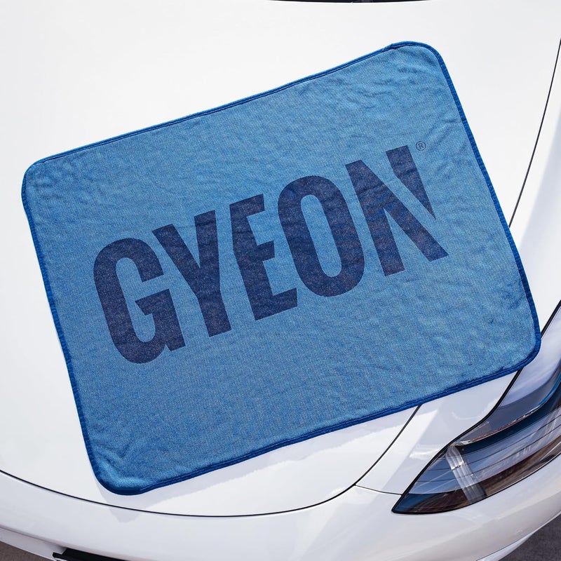 Gyeon quartz Cloth Q²M Silk Dryer - Korean Microfiber Towel - Silk Banded Edges - Highly Absorbent - Dual Sided - Safe for Paint - Car Cleaning Supplies - Perfect Addition to Your Car Detailing Kit - Image 5