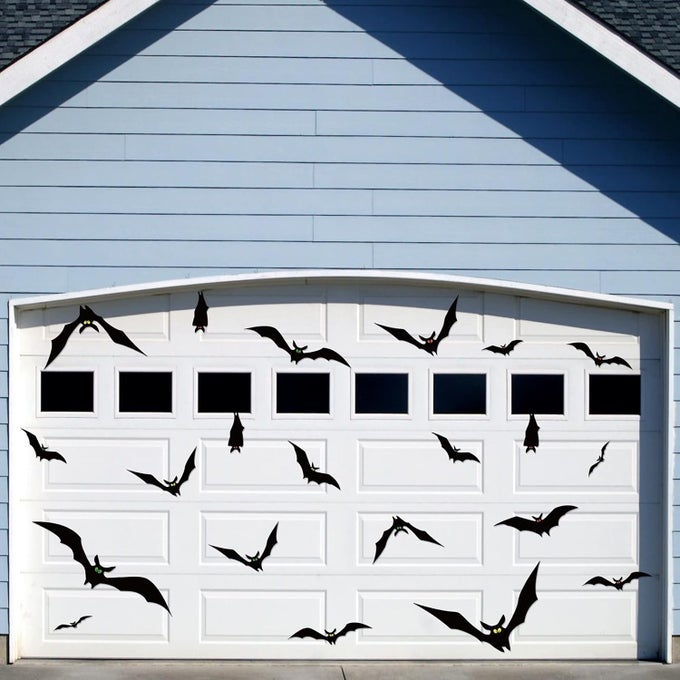 16 Pieces Large Halloween Bats Car Magnets Sticker Garage Door Magnets Bats for Indoor Outdoor Fridge Stickers Halloween Decor