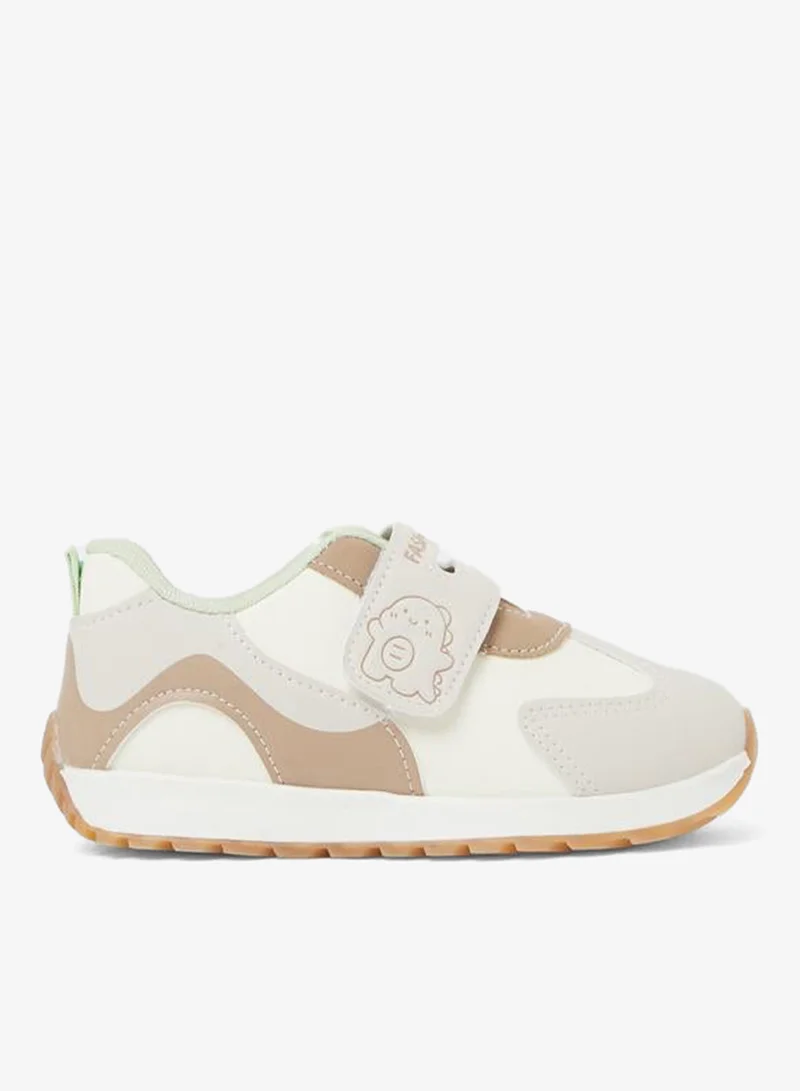 Styli Boys Velcro Strap Sneakers