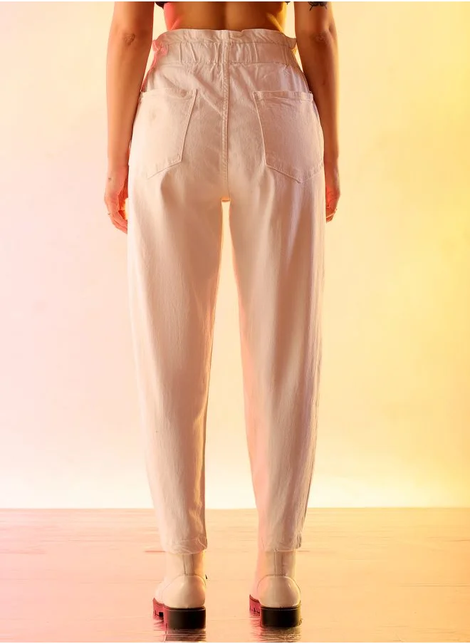 مرفوعة Women Mom Fit Solid High-Rise Jeans