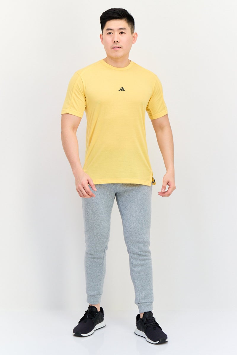 Adidas تي شيرت يوجا قصير الأكمام للرجال، رياضي، أصفر - Image 4
