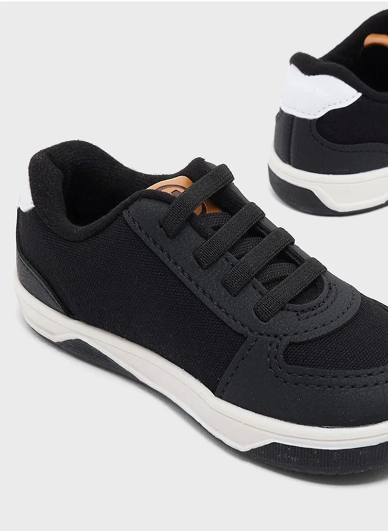 موليكينهو Infant Braun Lace Up Sneakers