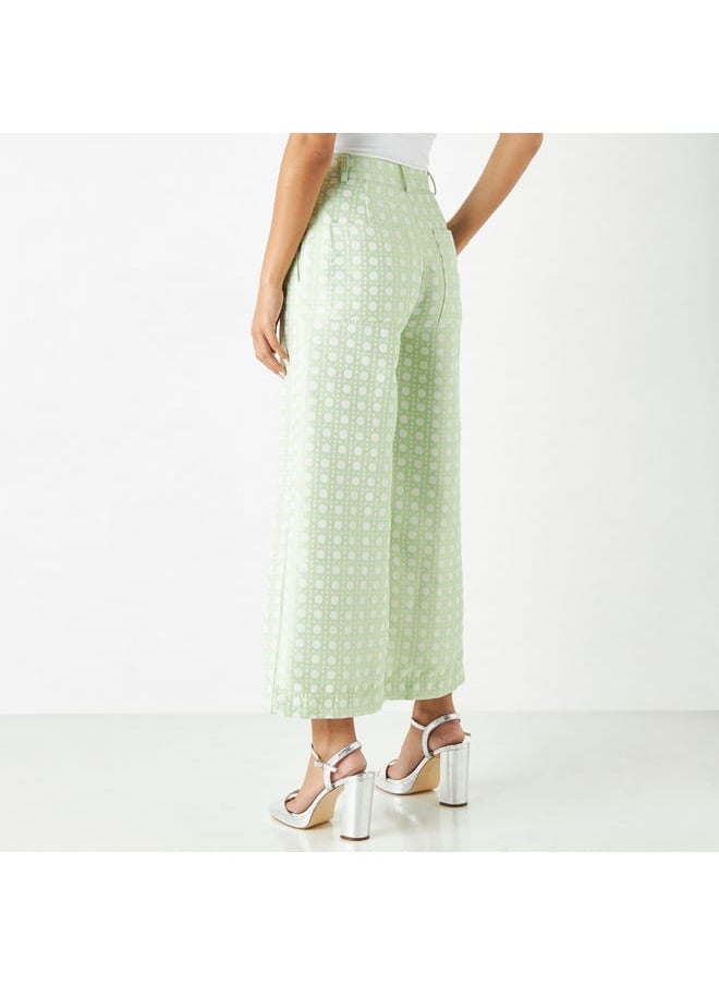 Iconic Iconic Textured Wide Leg Pants with Button Closure and Pockets  - Image 3