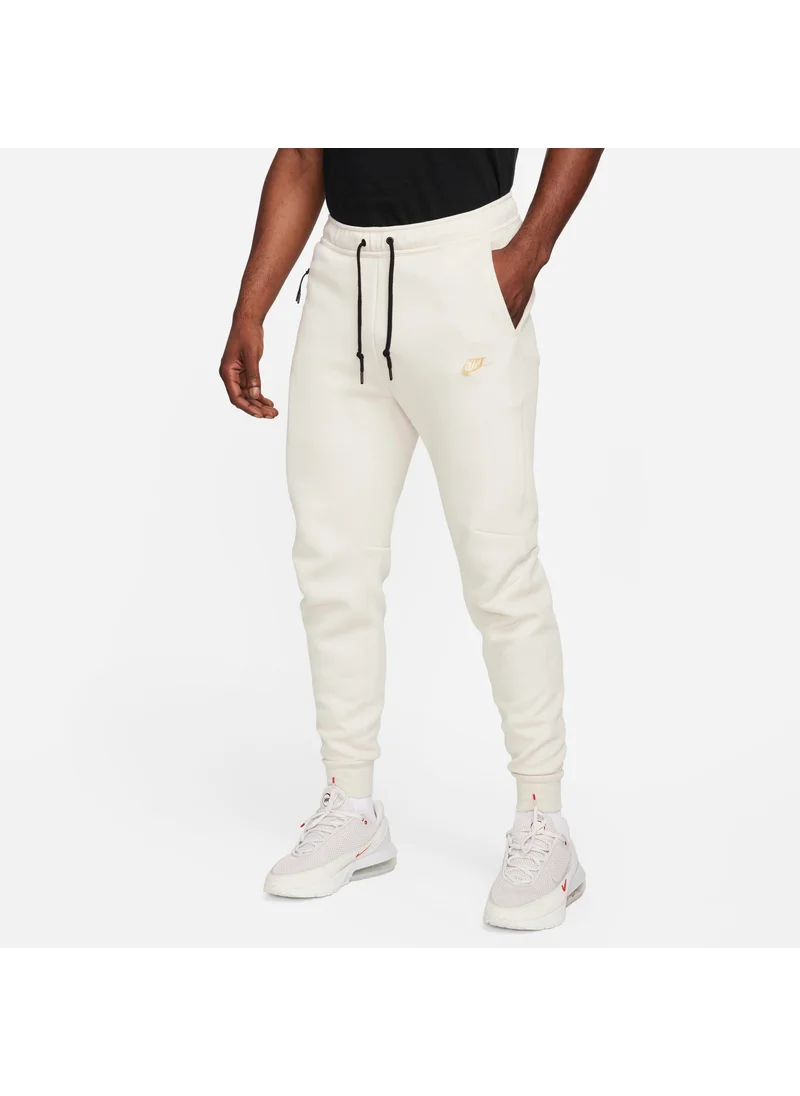 Nike Men's Sportswear Tech Fleece Joggers