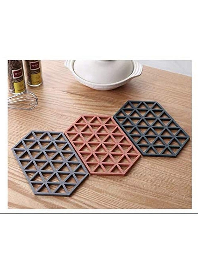 OLWICK® 4 Pcs PVC Tea Coaster Non-Slip Placemat High Temperature Insulation Pad Hollow Pot Mat Bowl with Anti-hot Plastic Placemat (Red Triangle) - Image 2