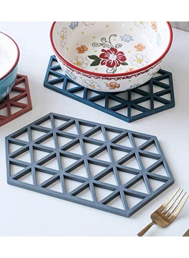 OLWICK® 4 Pcs PVC Tea Coaster Non-Slip Placemat High Temperature Insulation Pad Hollow Pot Mat Bowl with Anti-hot Plastic Placemat (Red Triangle) - Image 4