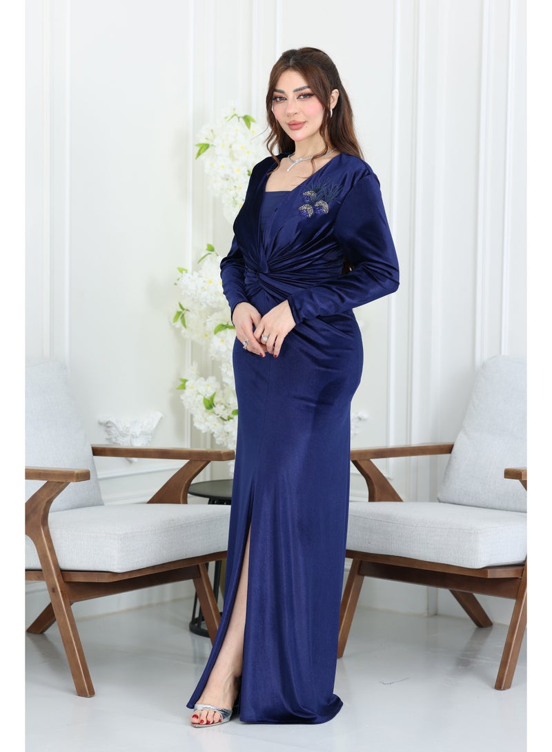 المصمم الحديث فستان سهرة مخمل شتوي مصنوع من قماش المخمل الفاخر اللي يمنحك دفء وأناقة ملكية بنفس الوقت - Image 3