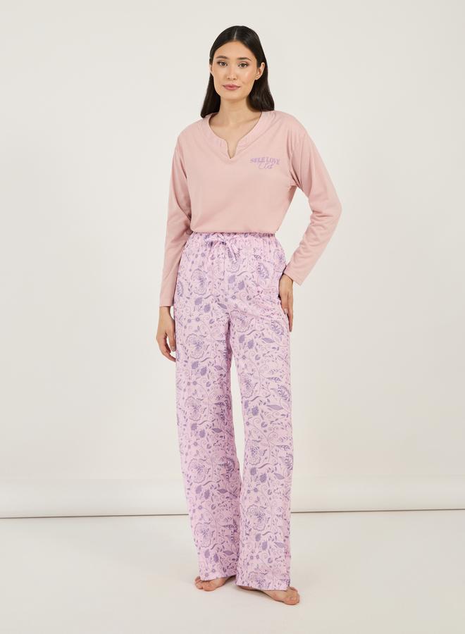 Styli Slogan Print Notch Neck Drop Shoulder T-Shirt & Floral Pyjama Set  - Image 5