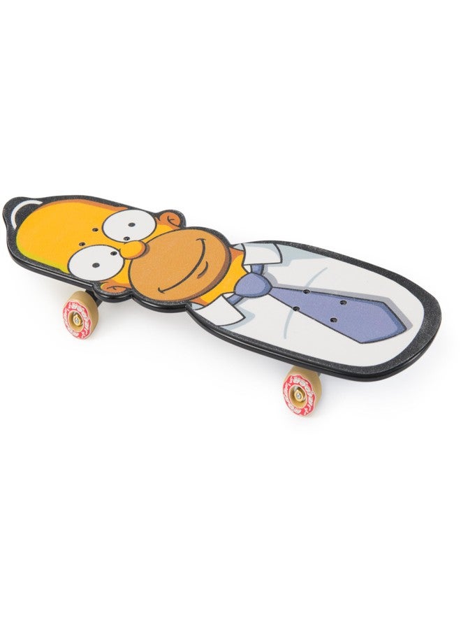 Tech Deck, The Simpsons Santa Cruz & Homer Mini Skateboard for Tricks with Hands, Original Skateboard Graphics and License, Ages 6 and Up, Not Suitable to Stand On - Image 4