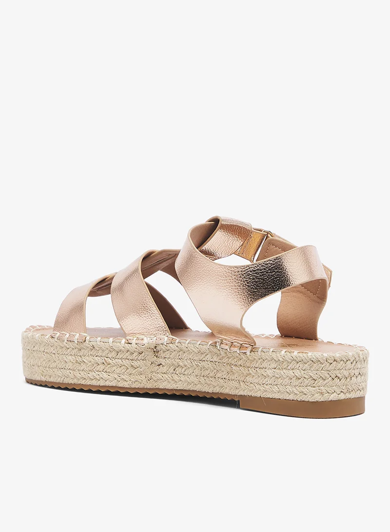 داون تو إيرث صندل صيفي بكعب منخفض