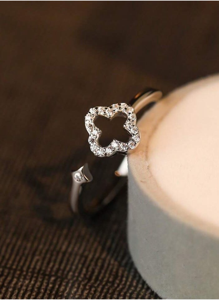 Luxurious And Delicate Silver Ring Made With High Quality And Extreme Precision From 925 Sterling Silver In The Shape Of Four-Leaf Flower Studded With Small Zircon Crystals To Give A Wonderful Look To The Princess Who Deserves It - pzsku/Z5F230D25402955C2DBACZ/45/_/1734189865/e9f3375f-1358-468b-8bf0-f5a4320bd591