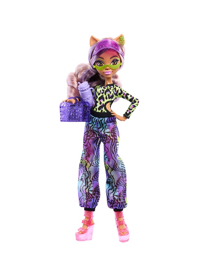 MONSTER HIGH Scare-Adise Island Clawdeen Wolf Doll With Swimsuit, Joggers And Beach Accessories Like Visor, Water Bottle, And Book - Image 5