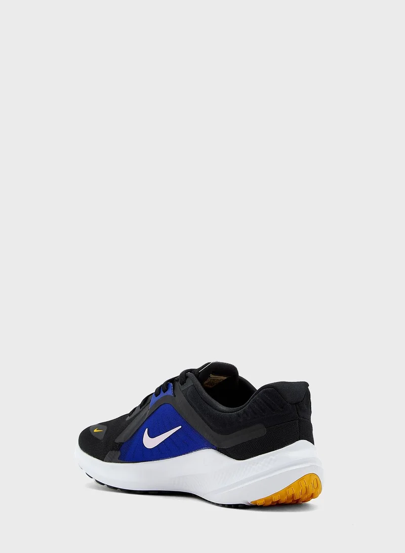 Nike Quest 5