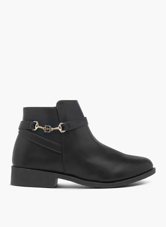 فلورا بيلا من شو إكسبرس Women Textured Ankle Boots with Zip Closure and Metal Accent