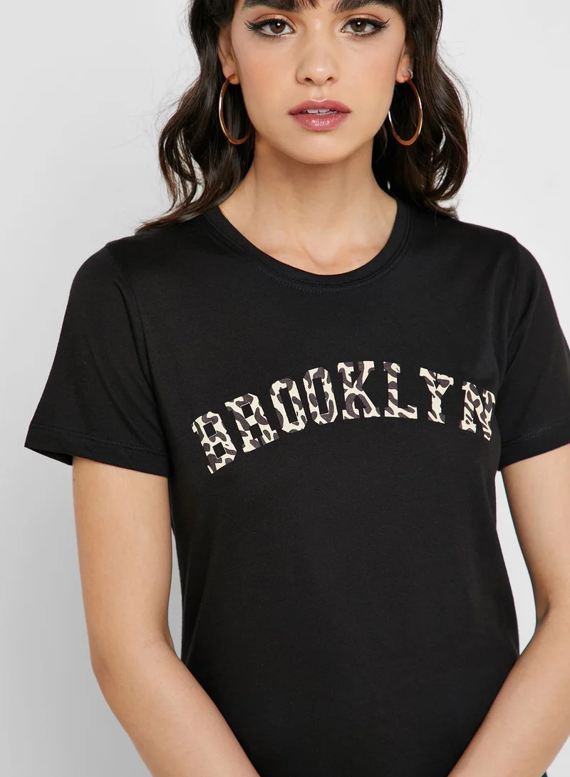 Ginger Slogan Graphic T-Shirt