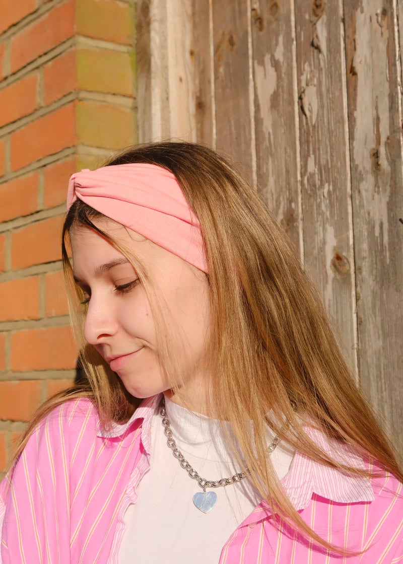 DRESHOW 8 Pack Headbands for Women Yoga Knotted Headbands Elastic Criss Cross Hair Accessories Sports Head Wrap Non Slip - Image 5