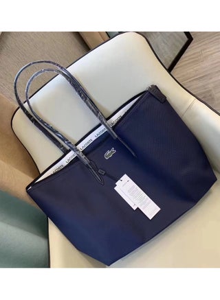 حقيبة يد نسائية من لاكوست - pzsku/Z5F2959CE5047E340E6A2Z/45/_/1733990375/209852b0-0e97-4fab-ad3d-24d38de10c09