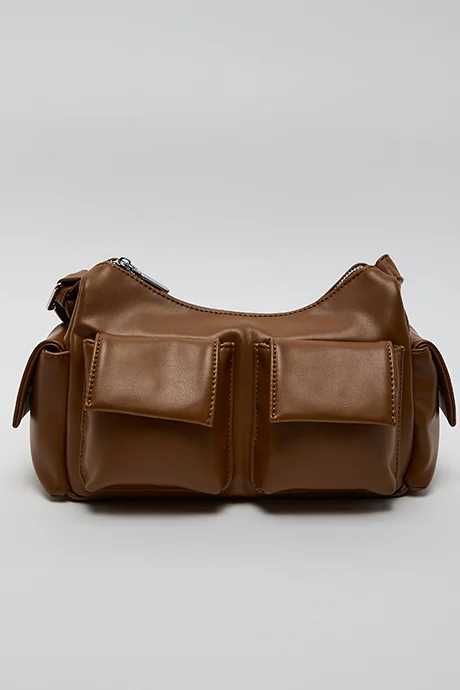 أر أند بي Pockets Detail Shoulder Bag
