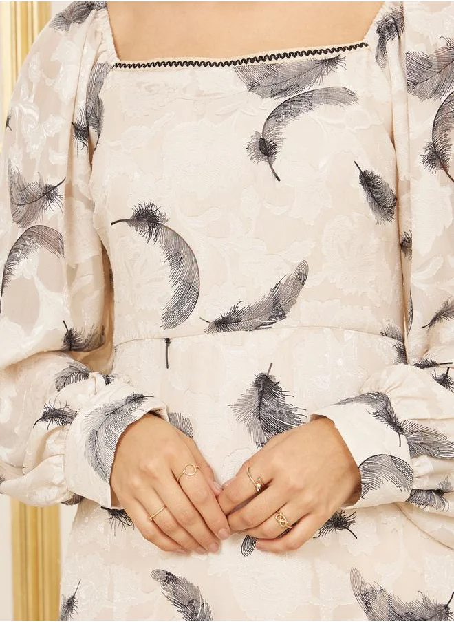 Styli Feather Print Jacquard A-Line Maxi Dress