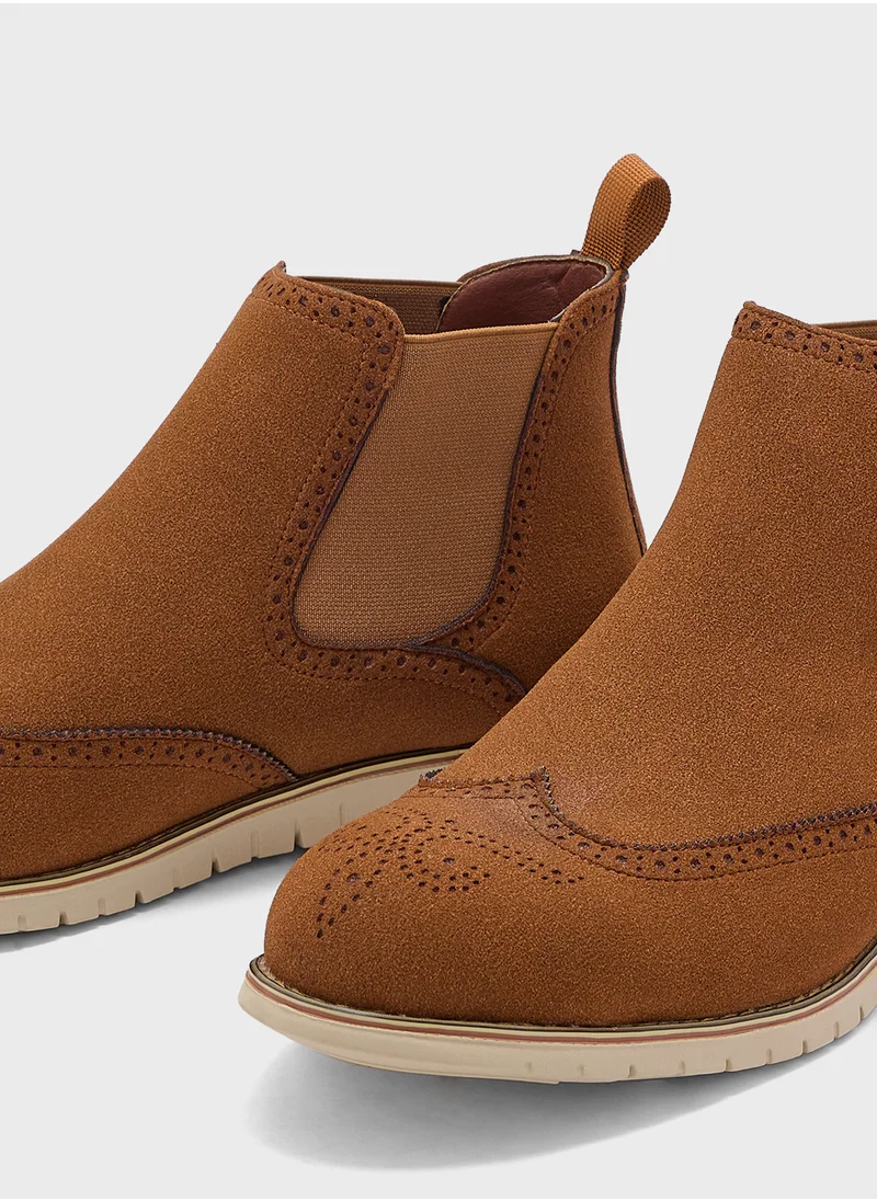 روبرت وود Casual Suede Chelsea Boots