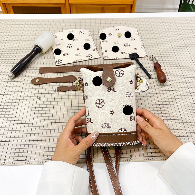 Contrast Bucket Bag Small And Exquisite Retro Women'S Bag Diy Material Bag Group Construction Activity Homemade Shoulder Mobile Phone Bag - Image 1