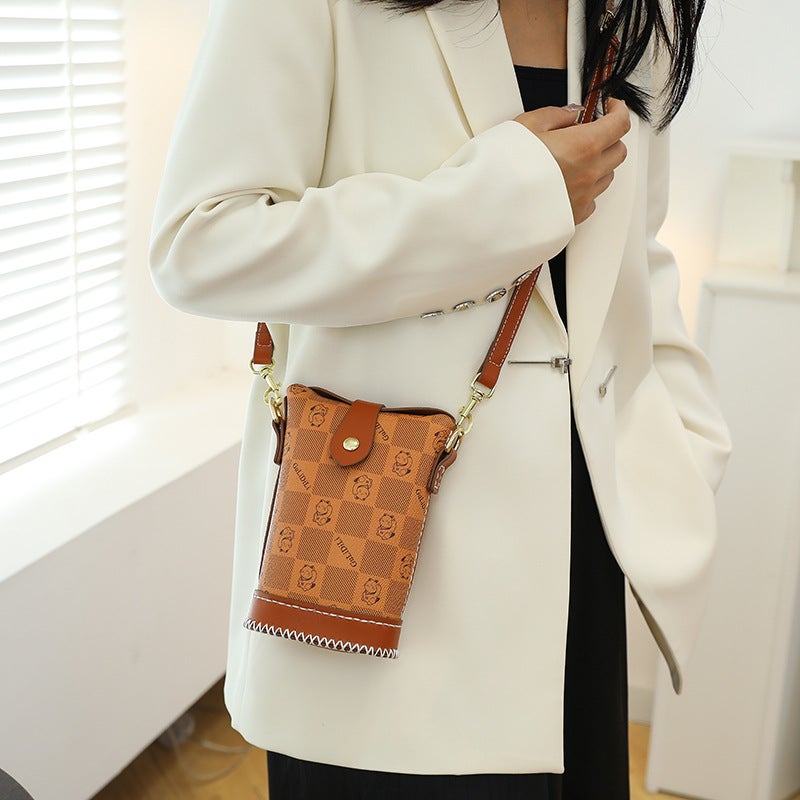 Contrast Bucket Bag Small And Exquisite Retro Women'S Bag Diy Material Bag Group Construction Activity Homemade Shoulder Mobile Phone Bag - Image 5