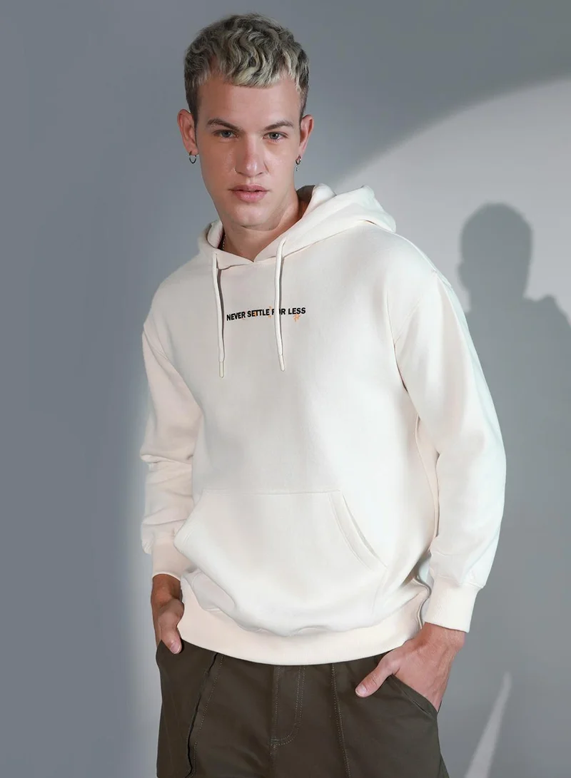 Hubberholme Men's White Cotton Blend Printed Oversized Sweatshirt