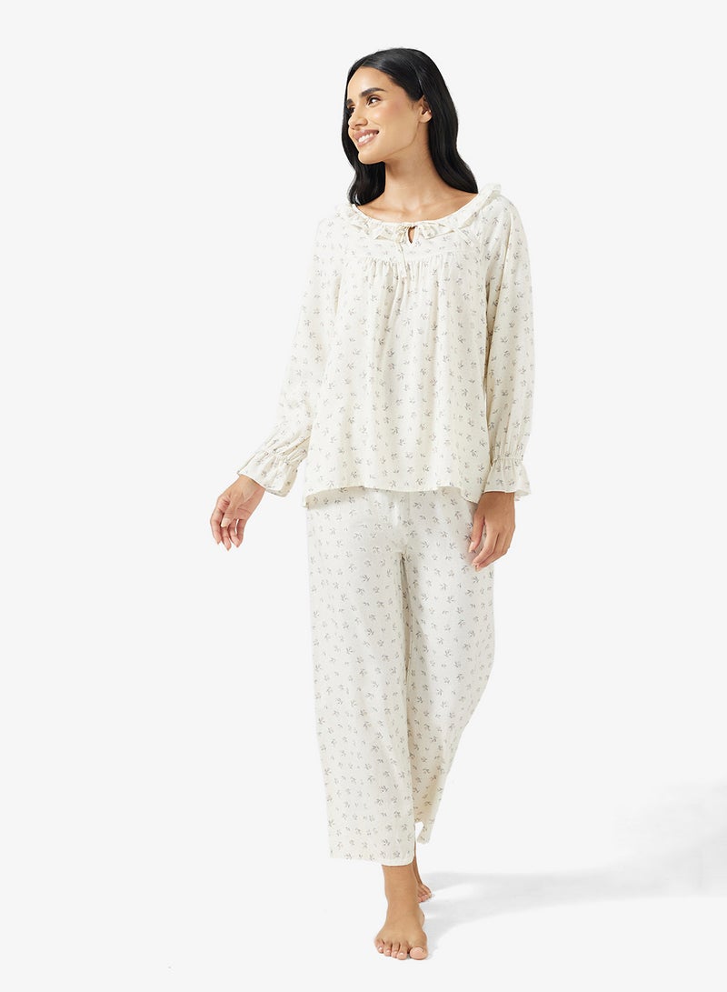 جينجر طقم بيجاما وبلوزة بطبعة زهور - Image 1