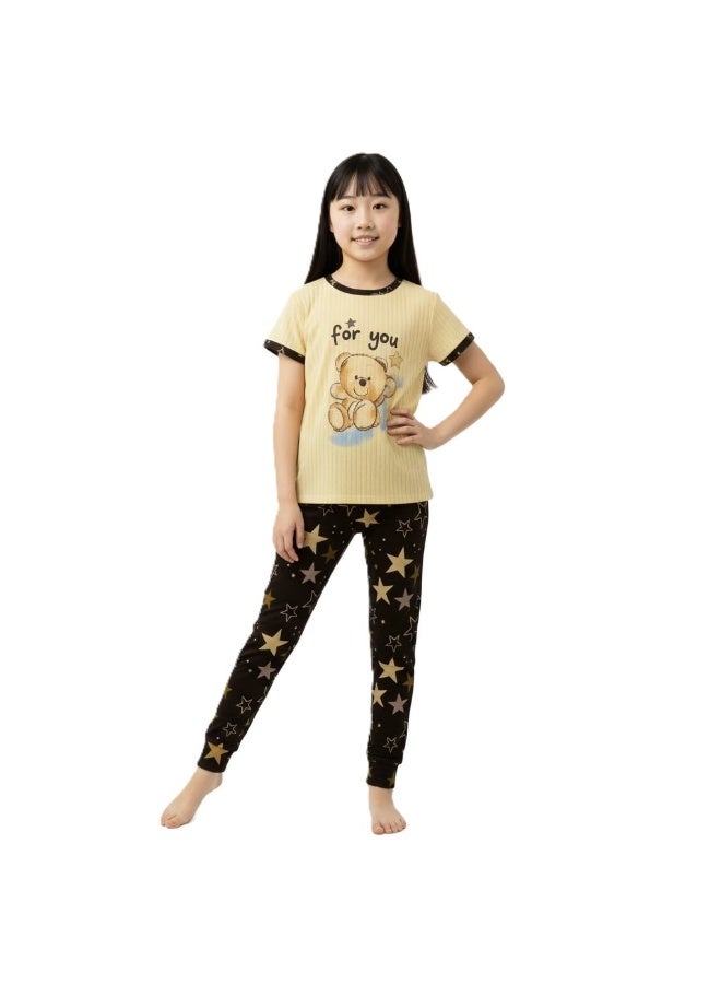 جوانا طقم بيجاما بناتي بطبعة لك، قميص بأكمام قصيرة وبنطال طويل، أصفر/أسود - Image 3