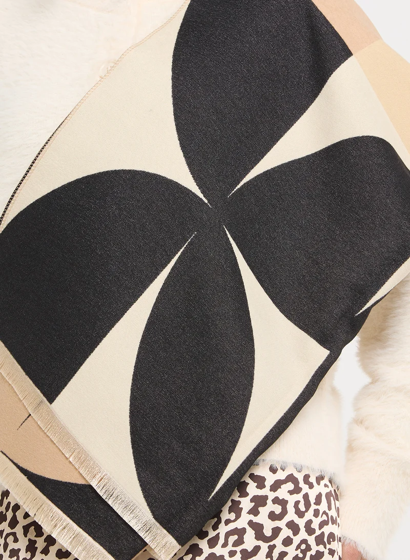 ايلا Light Weight Long Striped Winter Scarf