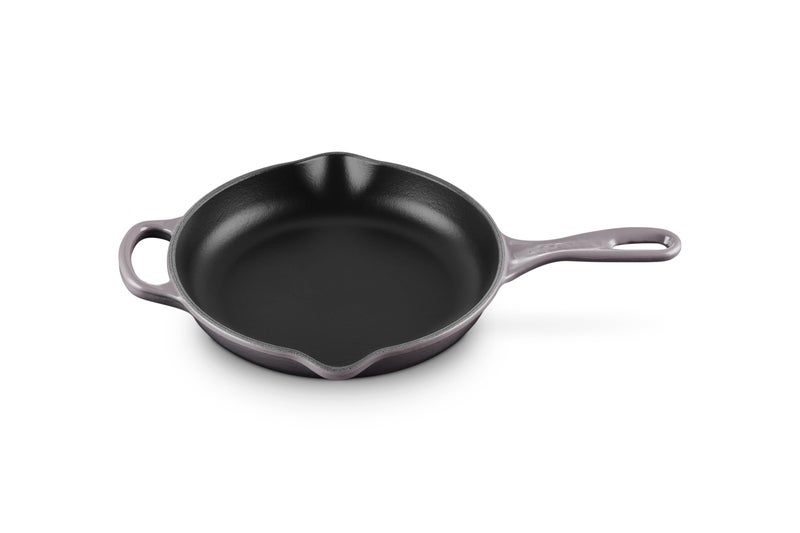 Le Creuset Le Creuset Enameled Cast Iron Signature Iron Handle Skillet 9 138 qt Oyster 