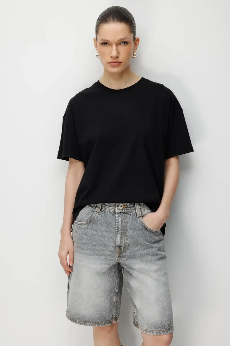 ميكسراي MIXRAY Oversized Crew Neck Plain T-Shirt with Slit