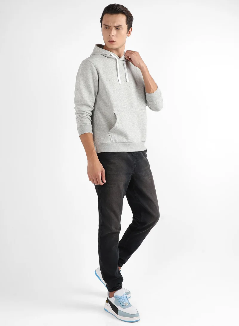 Campus Sutra Men's Light Grey Pullover Hoodie With Contrast Drawstring