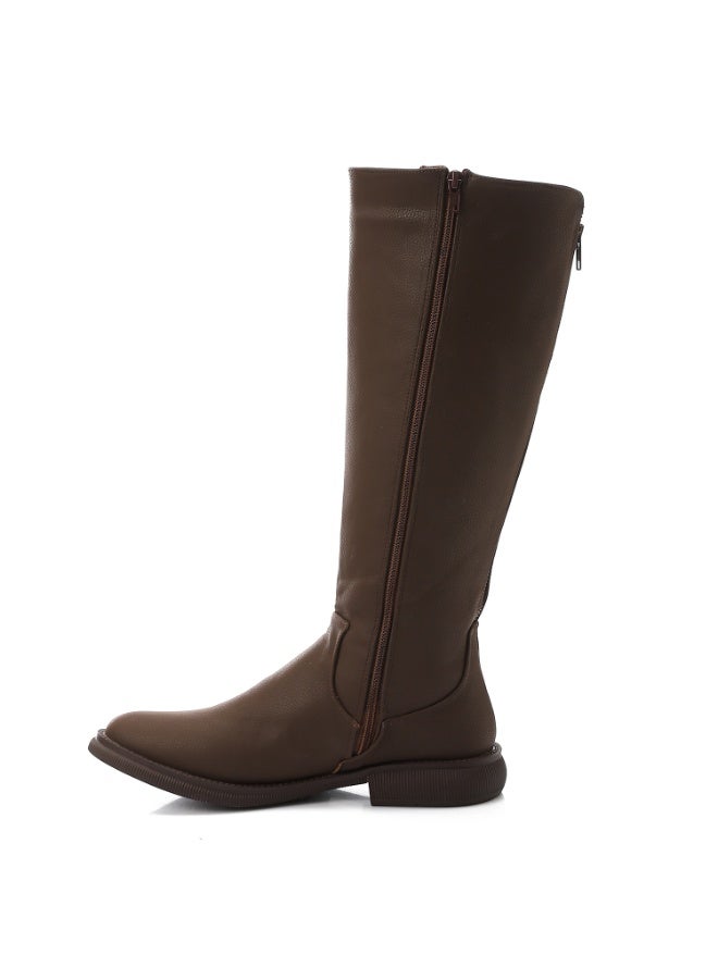 مستر.جو حذاء بوت طويل حتى الركبة بسحاب مزدوج من مستر جو - بني - Image 4