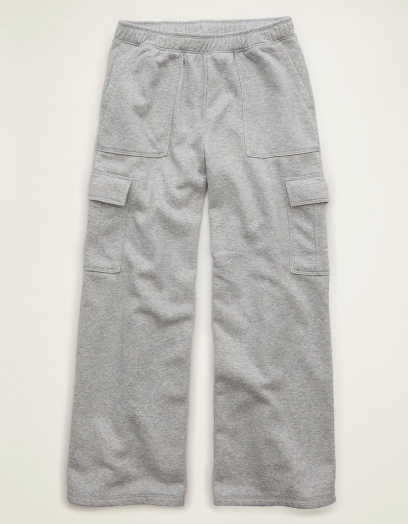 American Eagle AE Everyday Luxe Cargo Wide-Leg Sweatpant - Image 4
