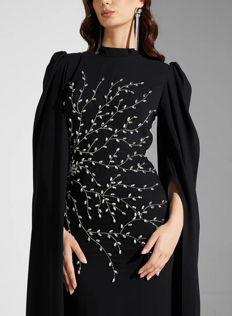 اكاديا فاشن CAPE SLEEVE CRYSTAL TREE CREPE DRESS