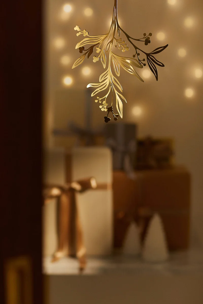 H&M Metal mistletoe ornament