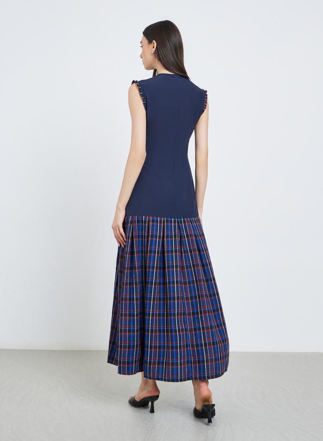 تايك تو فستان طويل بطبعة مربعات بدون أكمام - Image 5