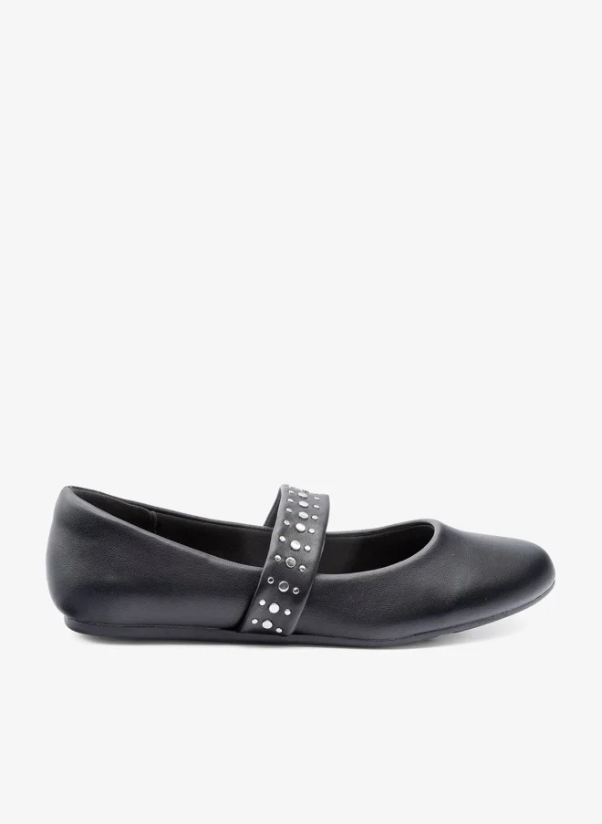 Bata Strap‑Detail Flat Shoes