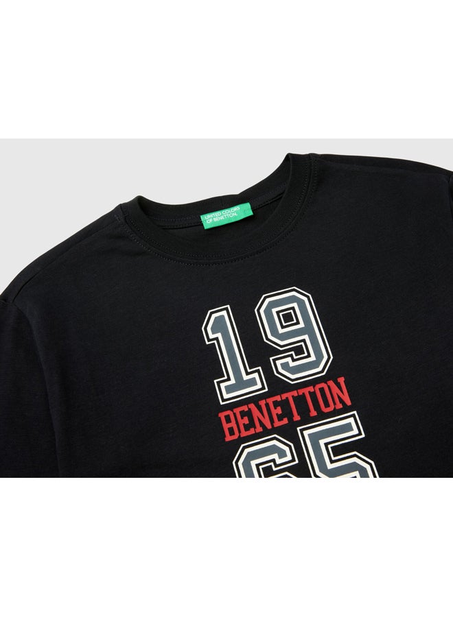 بينيتون تيشيرت أولاد مطبوع برقبة دائرية - Image 3