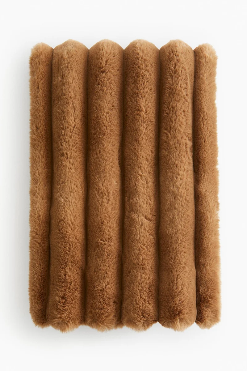 H&M Fluffy blanket
